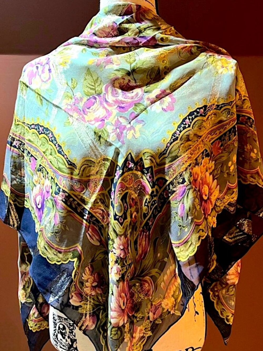 Rare 40" Vintage Yukiko Hanai Metallic Silk Jacquard Lamé Scarf Made in Japan